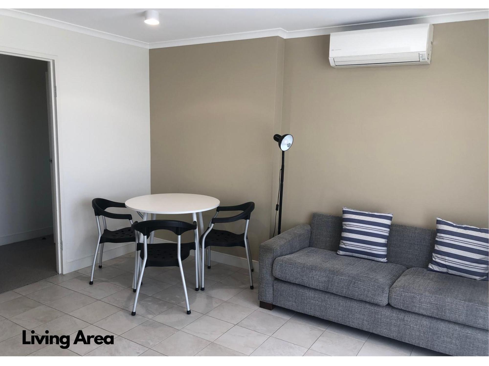 Base Holidays - Ettalong Beach Premium Apartments エクステリア 写真