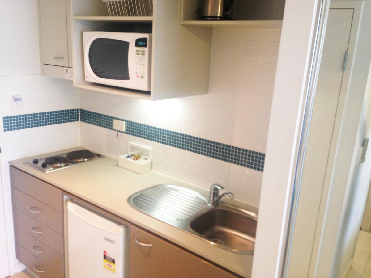 Base Holidays - Ettalong Beach Premium Apartments エクステリア 写真
